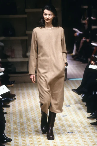 Look 7